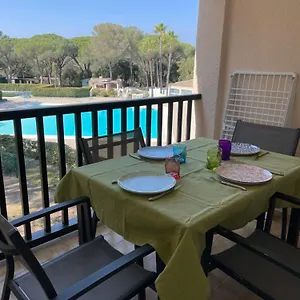 Studio Cabine Vu Sur Piscine Saint-Raphaël