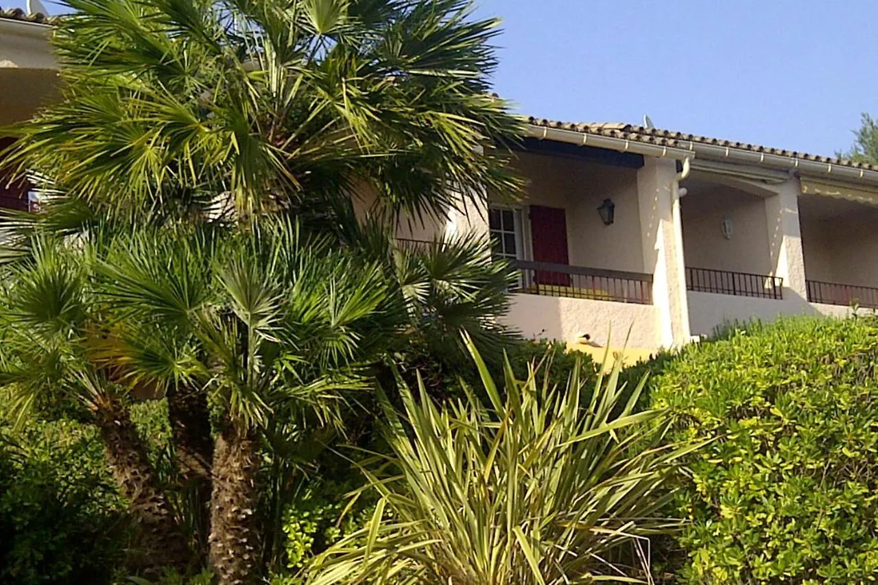 Superb Apartment With Balcony Near The Beach Saint-Raphael  0*, Saint-Raphael (Var) France