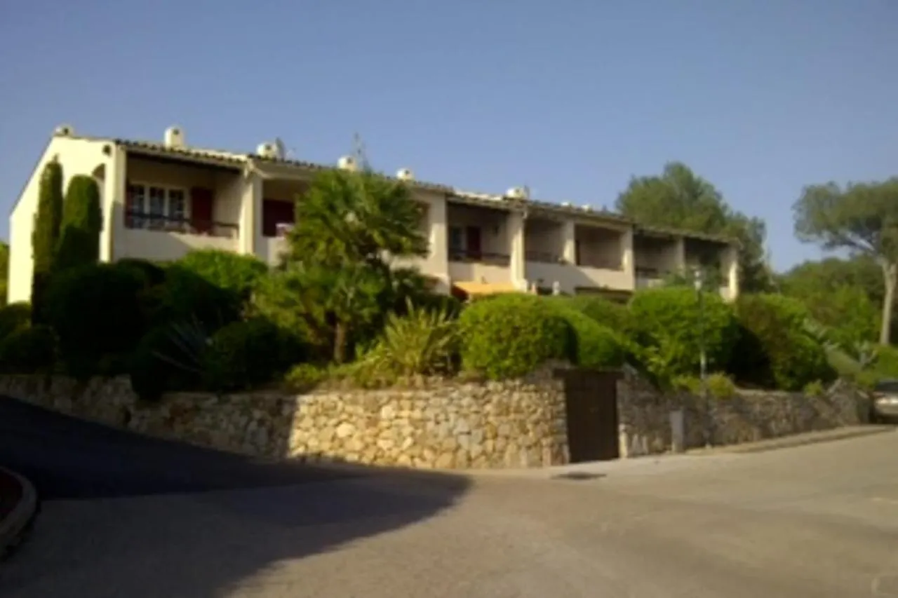 Superb Apartment With Balcony Near The Beach Saint-Raphael